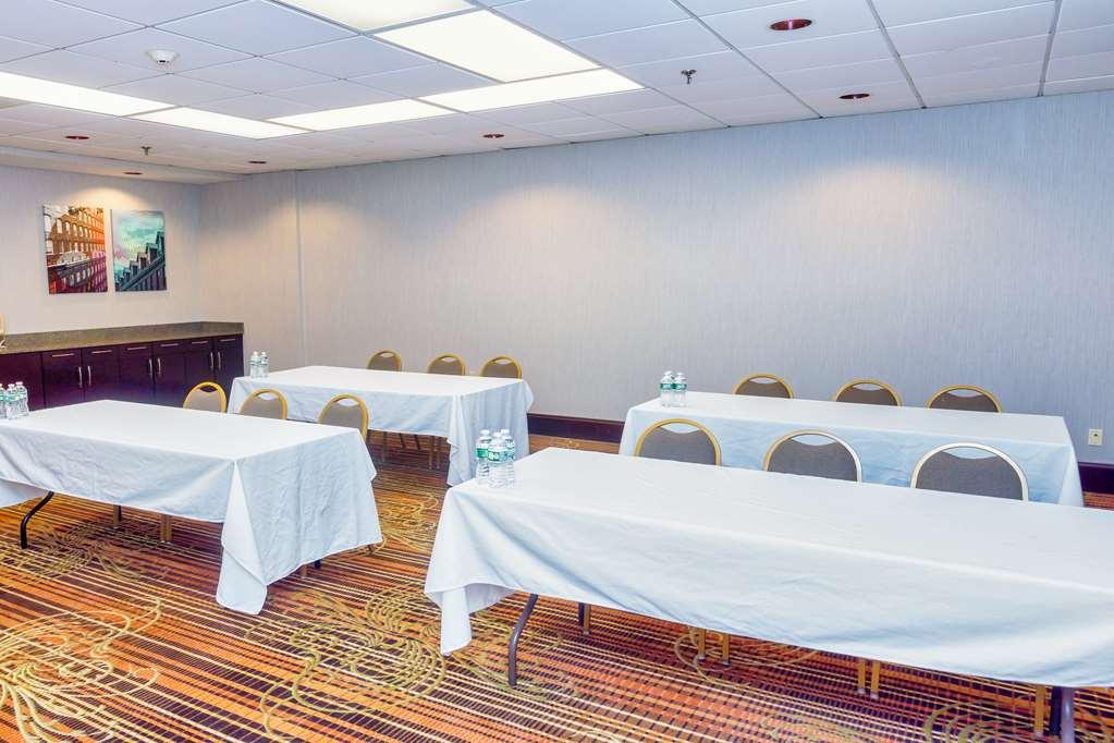 Hampton Inn Haverhill Létesítmények fotó
