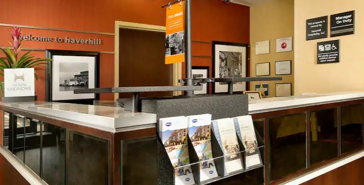 Hampton Inn Haverhill Kültér fotó